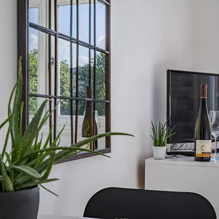 The Place-studio Apartment