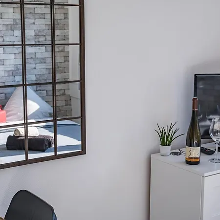 The Place-studio * ستشيلتيغهيم