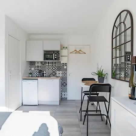 The Place-studio Apartment